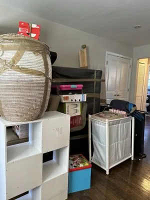 Sleepless Movers LLC