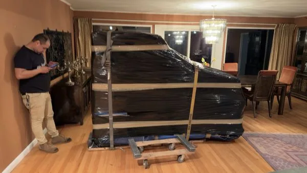 Sleepless Movers LLC
