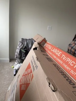 Ernest Moving & Storage INC photo 1