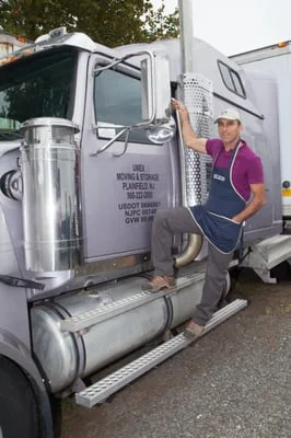 Umex Moving & Storage INC