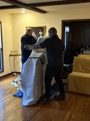 Kunis Piano Moving