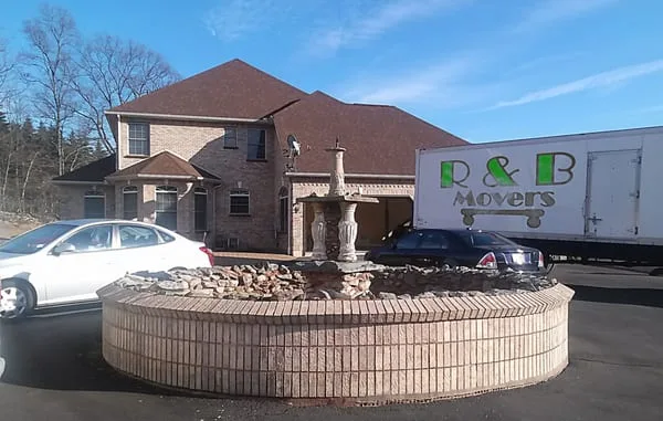R & B Movers LLC photo 1